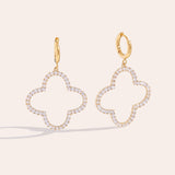 Sparkling Diamonds Clover Oorbellen Goudkleurig